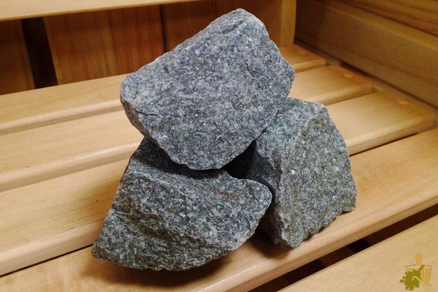 Укладка камня в банную печь: обзор способов и возможные ошибки