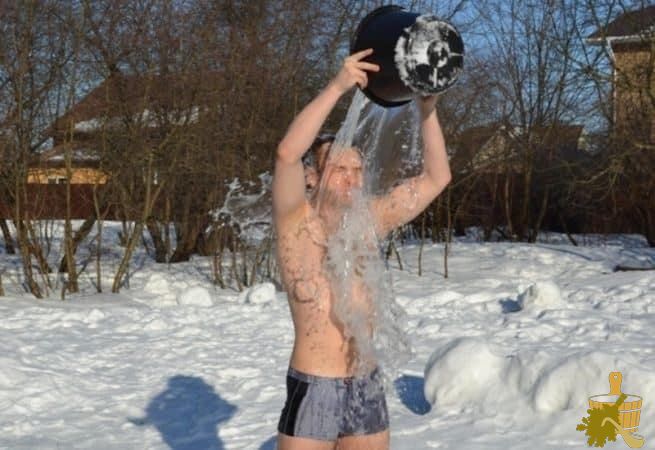 Обливание после бани 