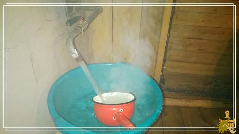 горячая вода в бане