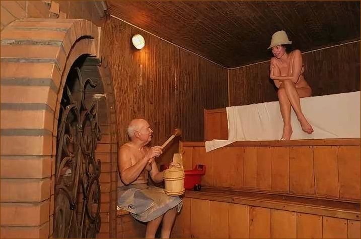 (сауна, баня, помогают, справиться, растяжками) Как сауна и баня помогают справиться с растяжками и улучшить состояние кожи